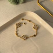 دستبند ونکلیف